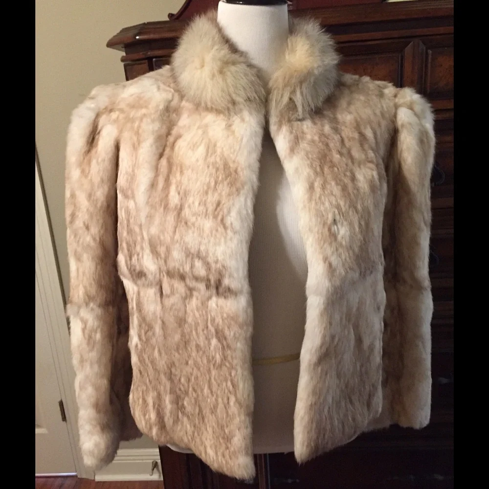 Beautiful Real Rabbit Fur - Picture 3 of 7